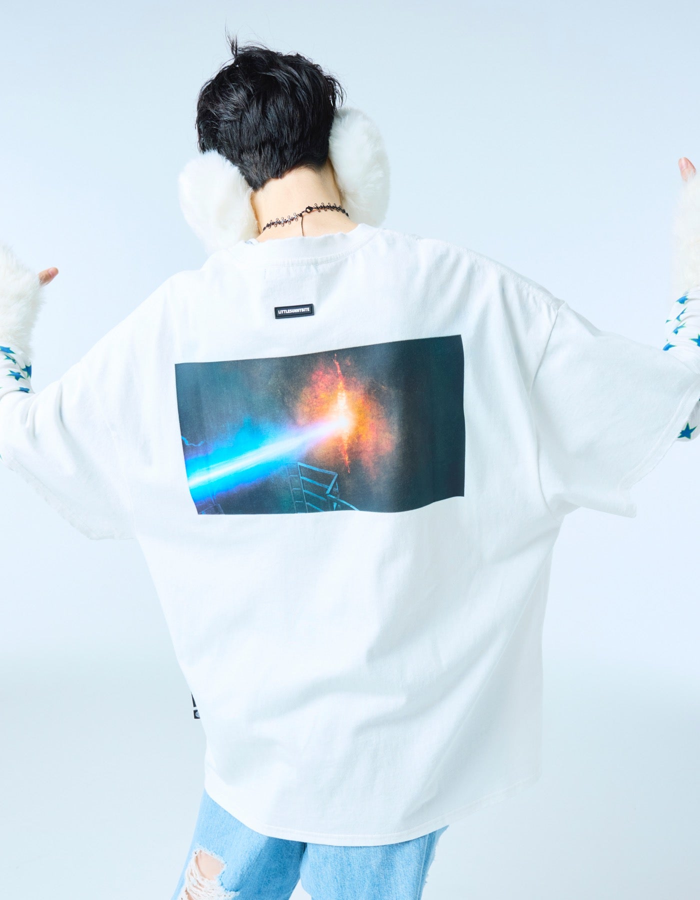 【PRE-ORDER】stranger things x little sunny bite demogorgon tee / WHITE