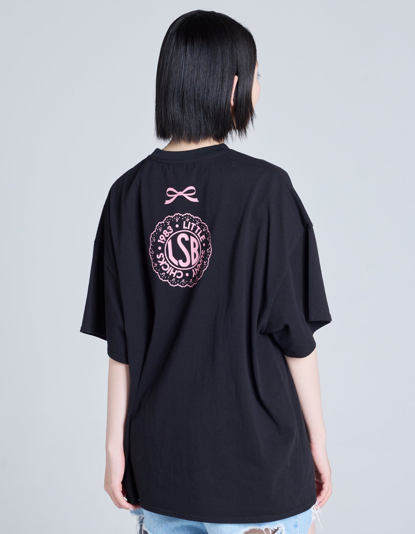MARRONCREAM x little sunny bite big tee / BLACK