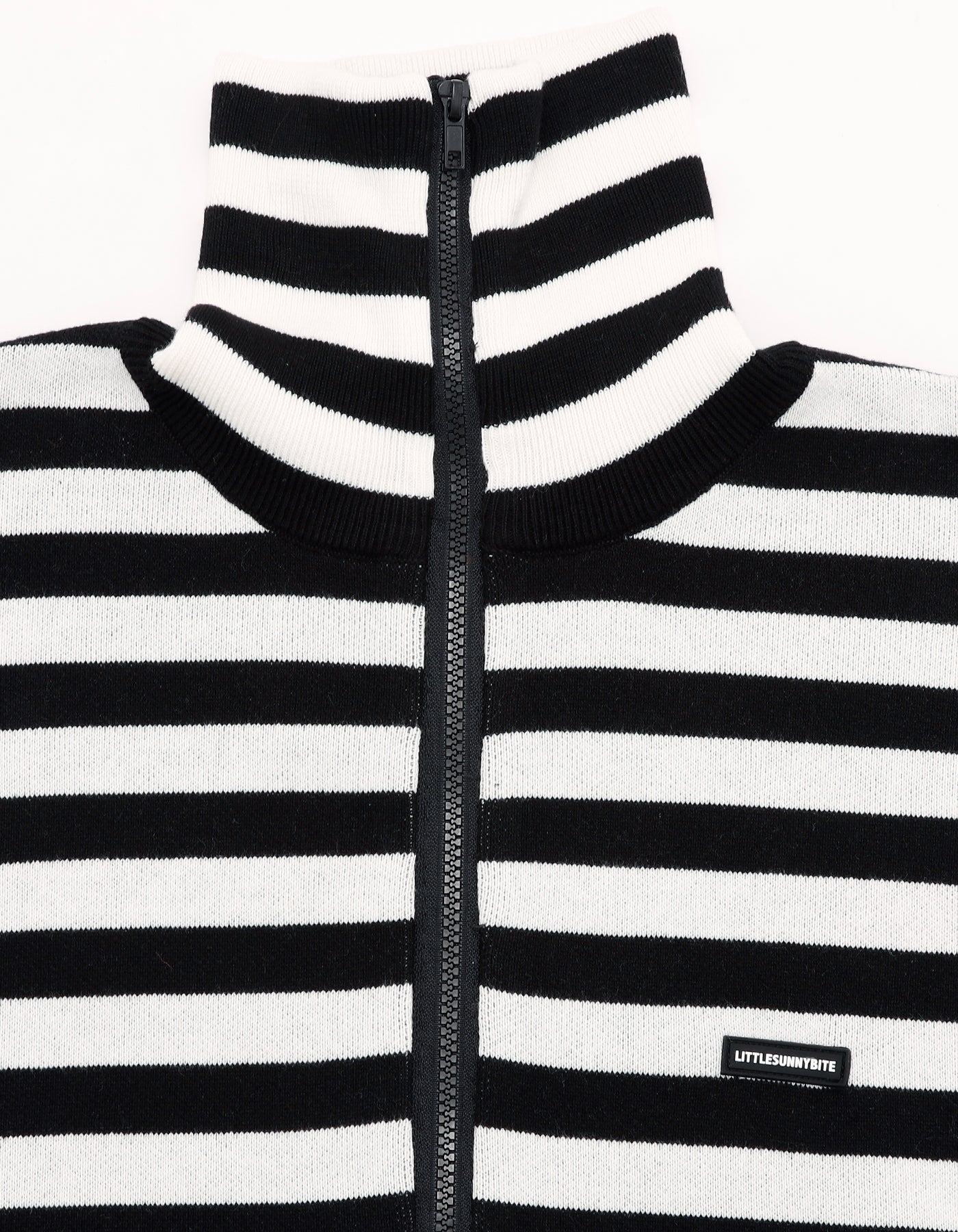 stripe knit top / BLACK×WHITE