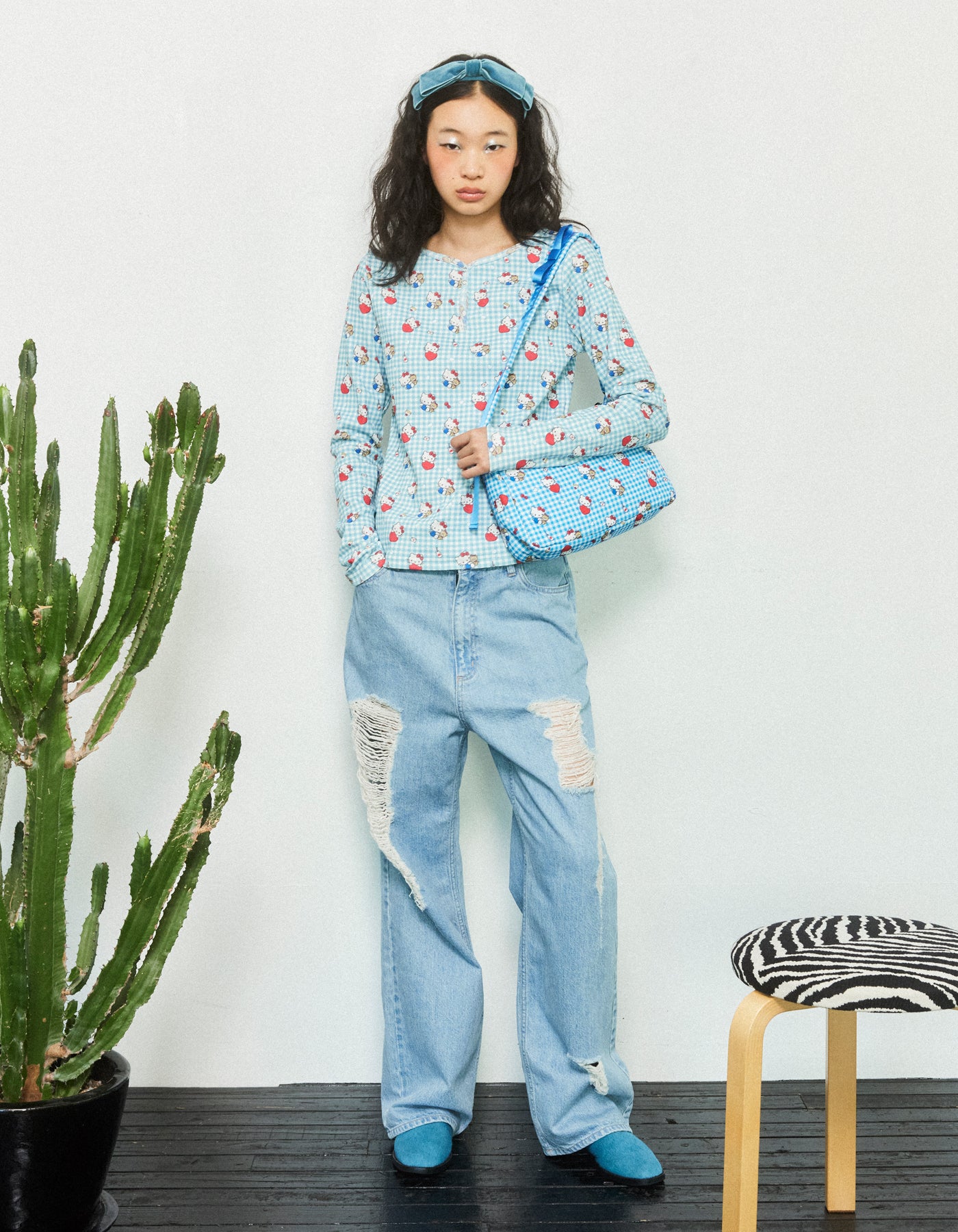 hello kitty x little sunny bite print tops / BLUE