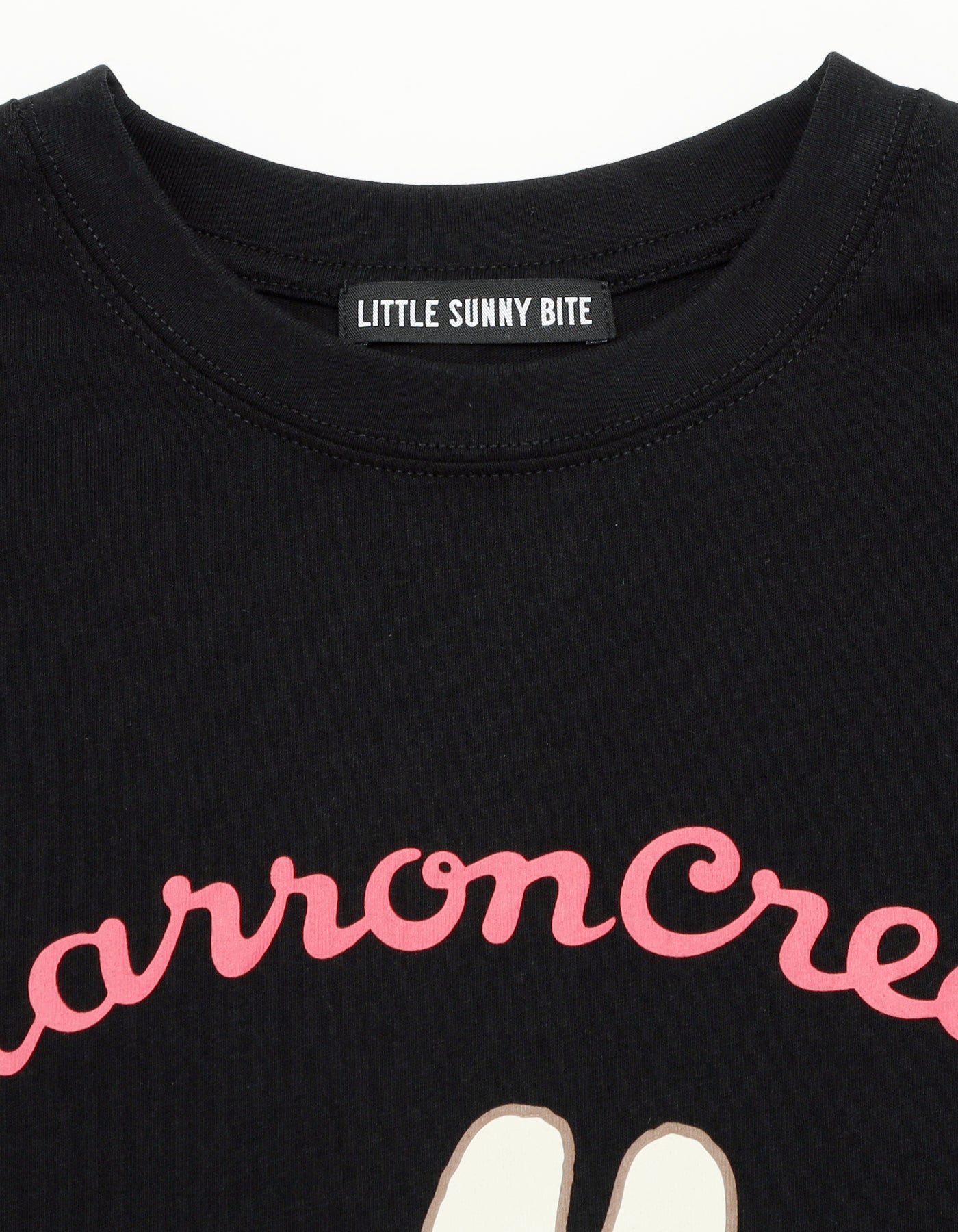 MARRONCREAM x little sunny bite big tee / BLACK