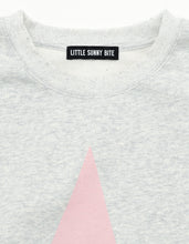 画像をギャラリービューアに読み込む, Valerie Phillips x little sunny bite photo sweat top / HEATHER GRAY