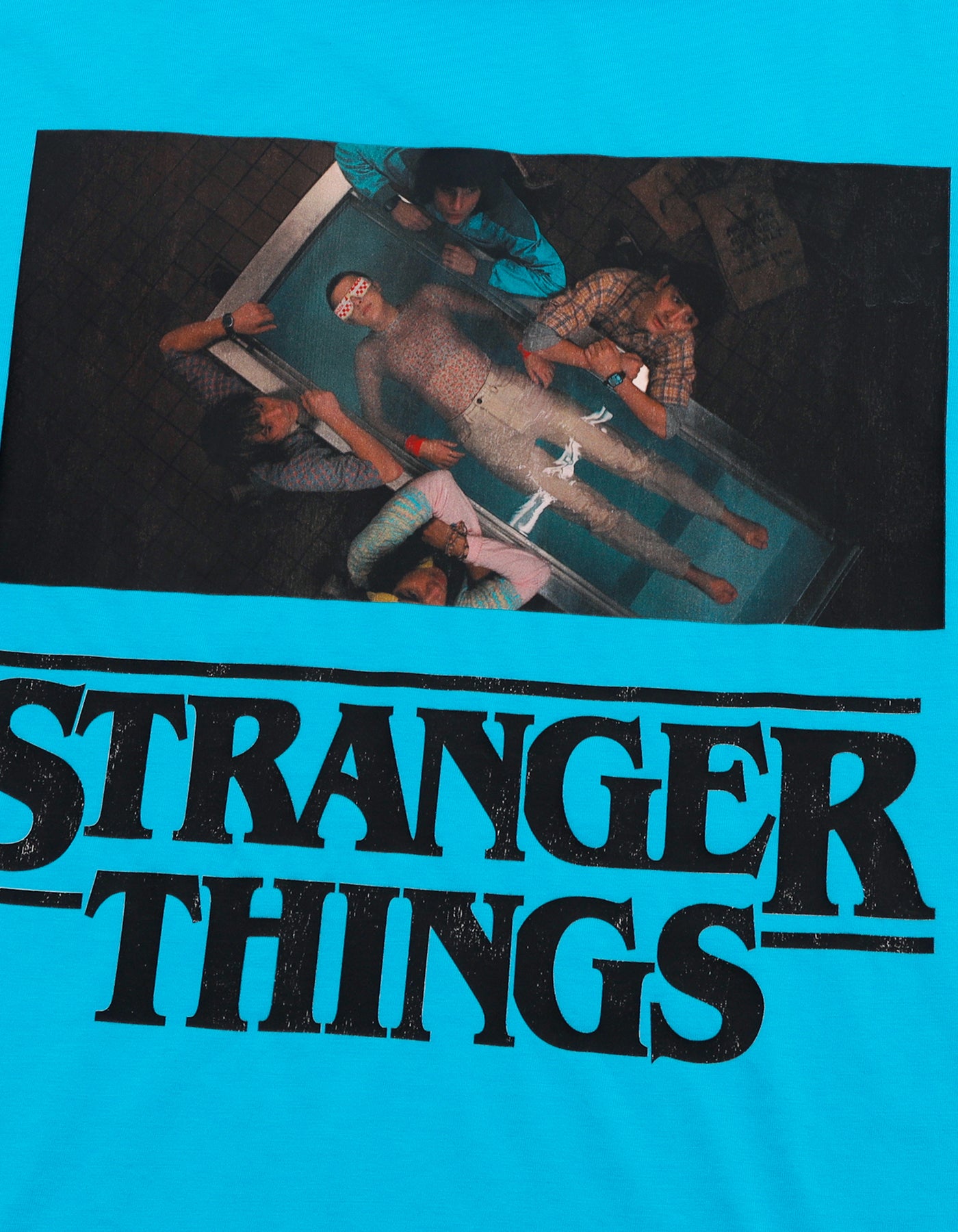 【PRE-ORDER】stranger things x little sunny bite photo big tee / BLUE