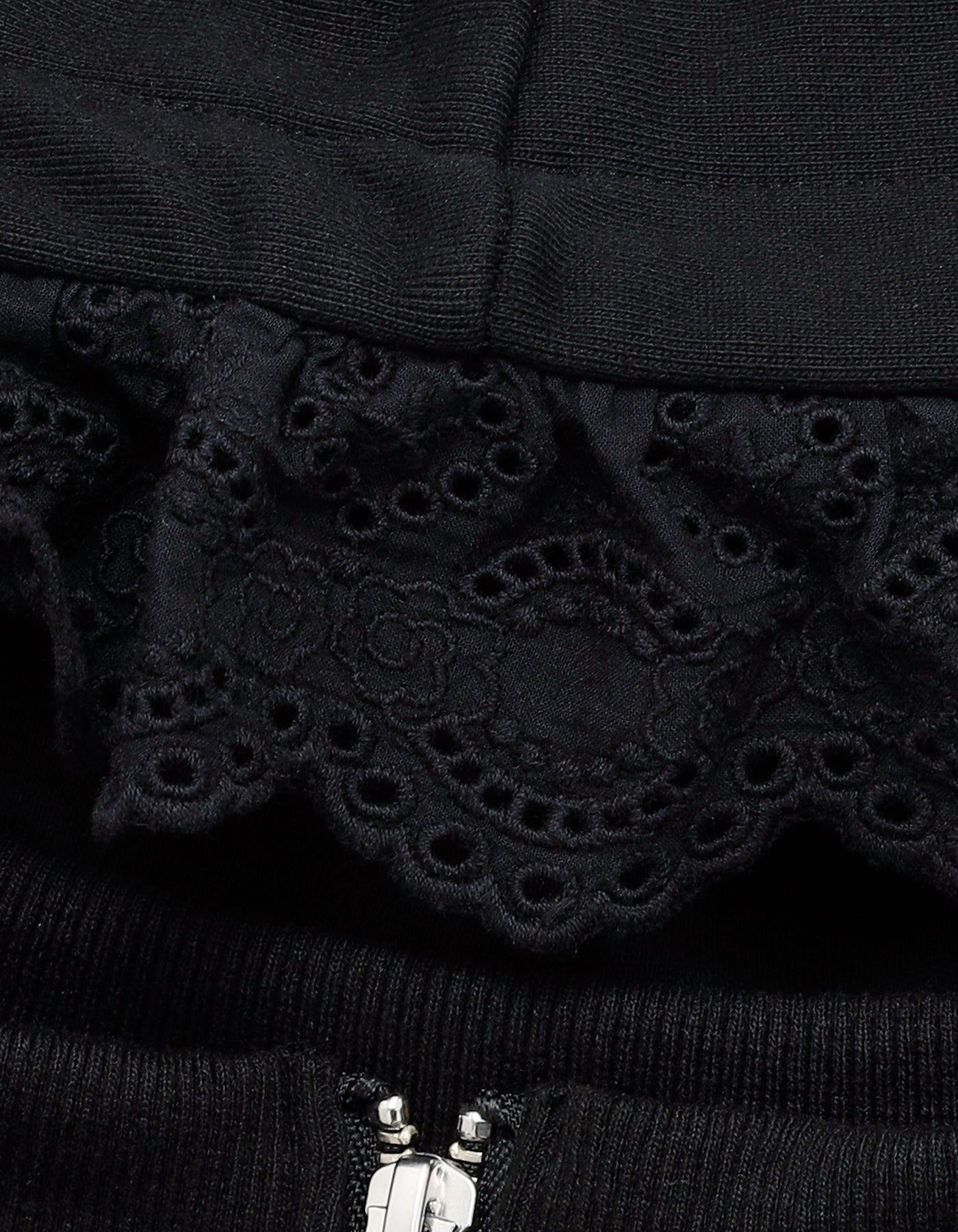 lacy logo hoodie / BLACK