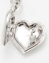 画像をギャラリービューアに読み込む, heart locket necklace / SILVER