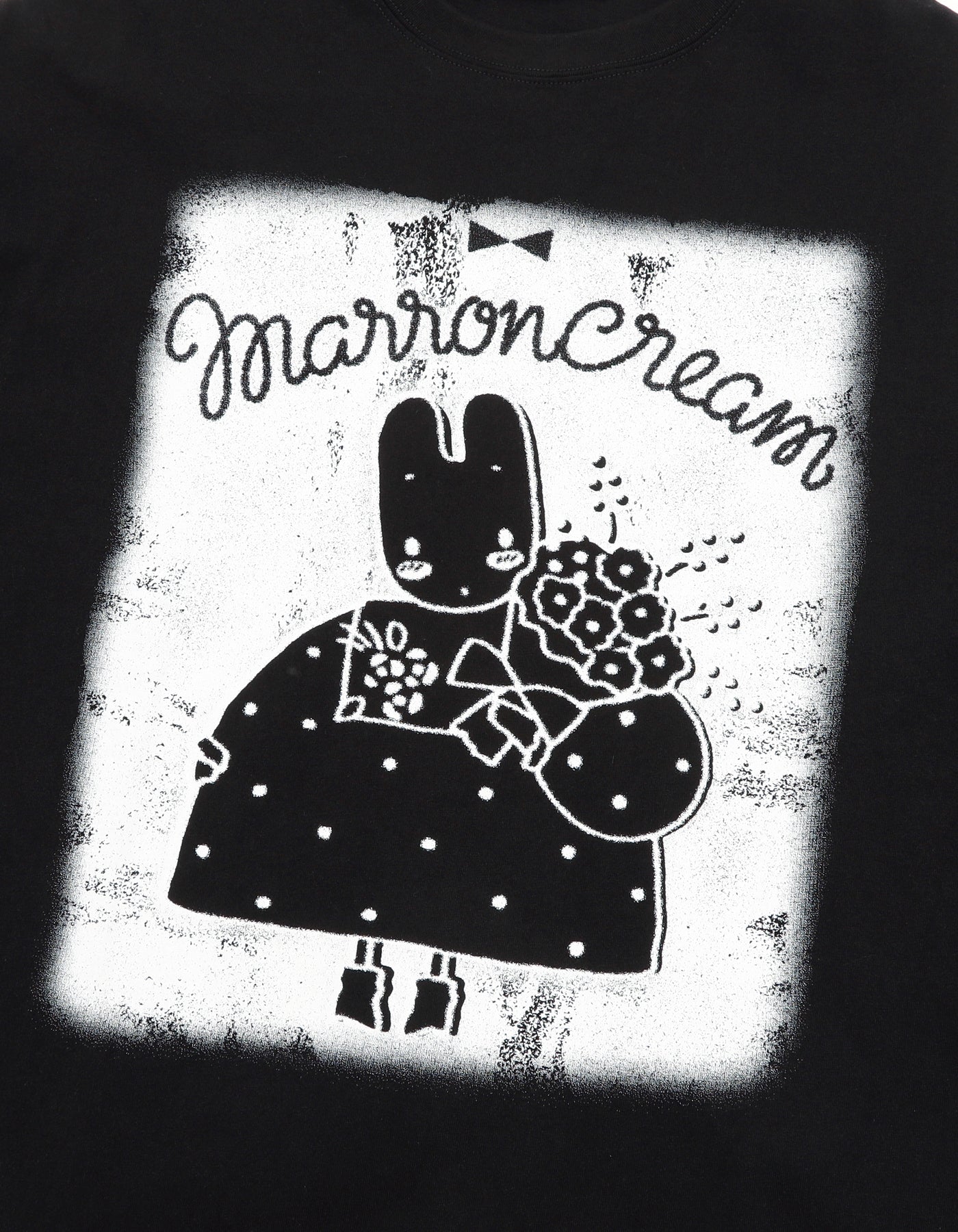 MARRONCREAM x little sunny bite big tee / BLACK