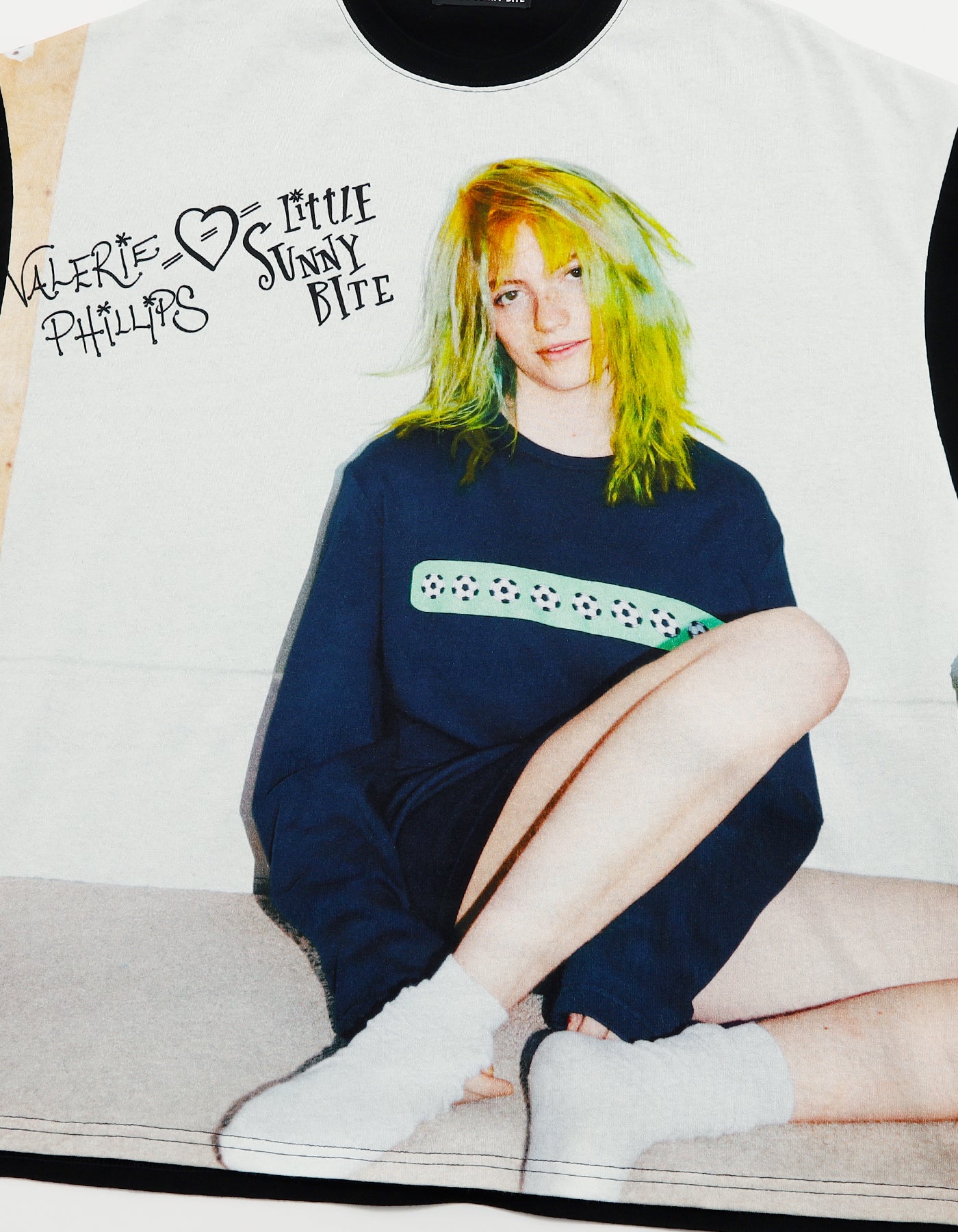 Valerie Phillips x little sunny bite photo tee / BLACK