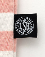 画像をギャラリービューアに読み込む, HELLO KITTY x little sunny bite stripe long tee / PINK BD