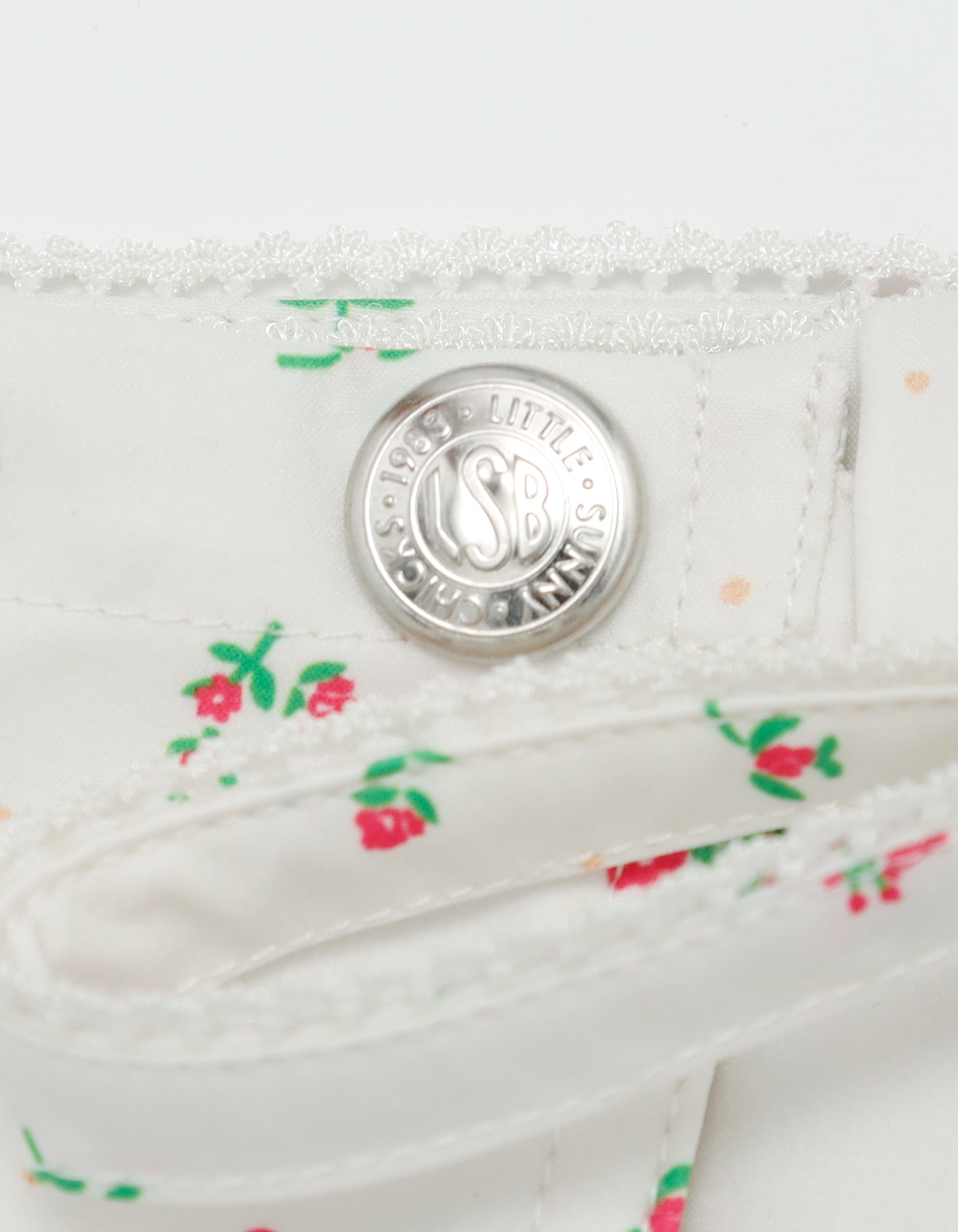 little sunny bite (リトルサニーバイト) floral nylon pants / WHITE