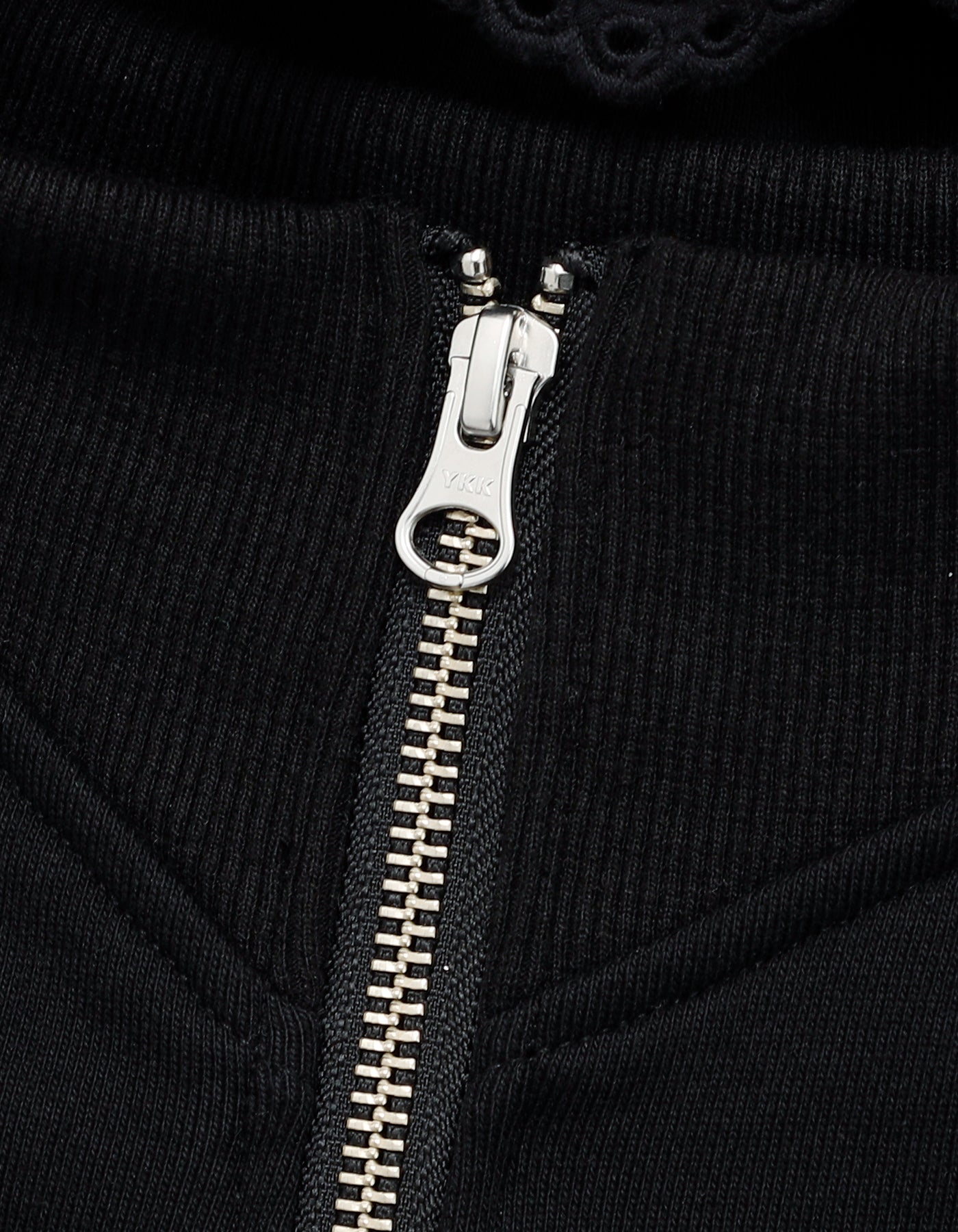 lacy logo hoodie / BLACK