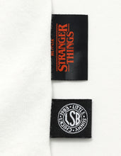 画像をギャラリービューアに読み込む, 【PRE-ORDER】stranger things x little sunny bite will long tee / WHITE