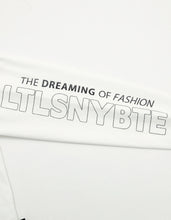 画像をギャラリービューアに読み込む, glitter print long tee / WHITE