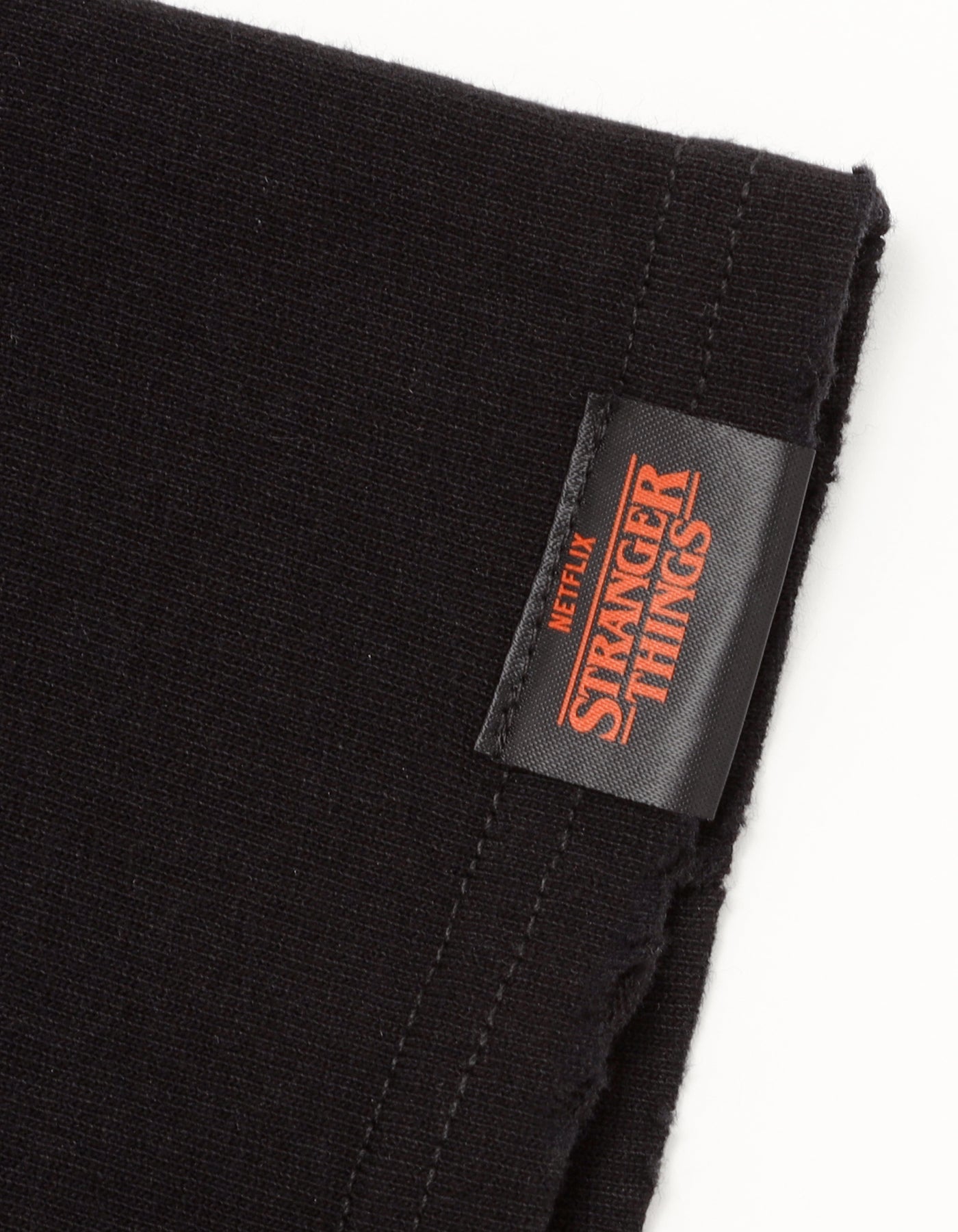 【PRE-ORDER】stranger things x little sunny bite photo big tee / BLACK