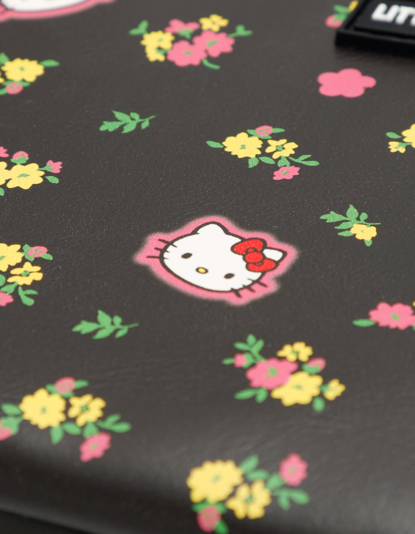 hello kitty x little sunny bite ribbon bag / BLACK