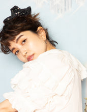画像をギャラリービューアに読み込む, little sunny bite と pink house LSB floral scrunchie / BLACK