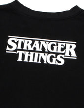 画像をギャラリービューアに読み込む, STRANGER THINGS × little sunny bite Photo big tee / BLACK