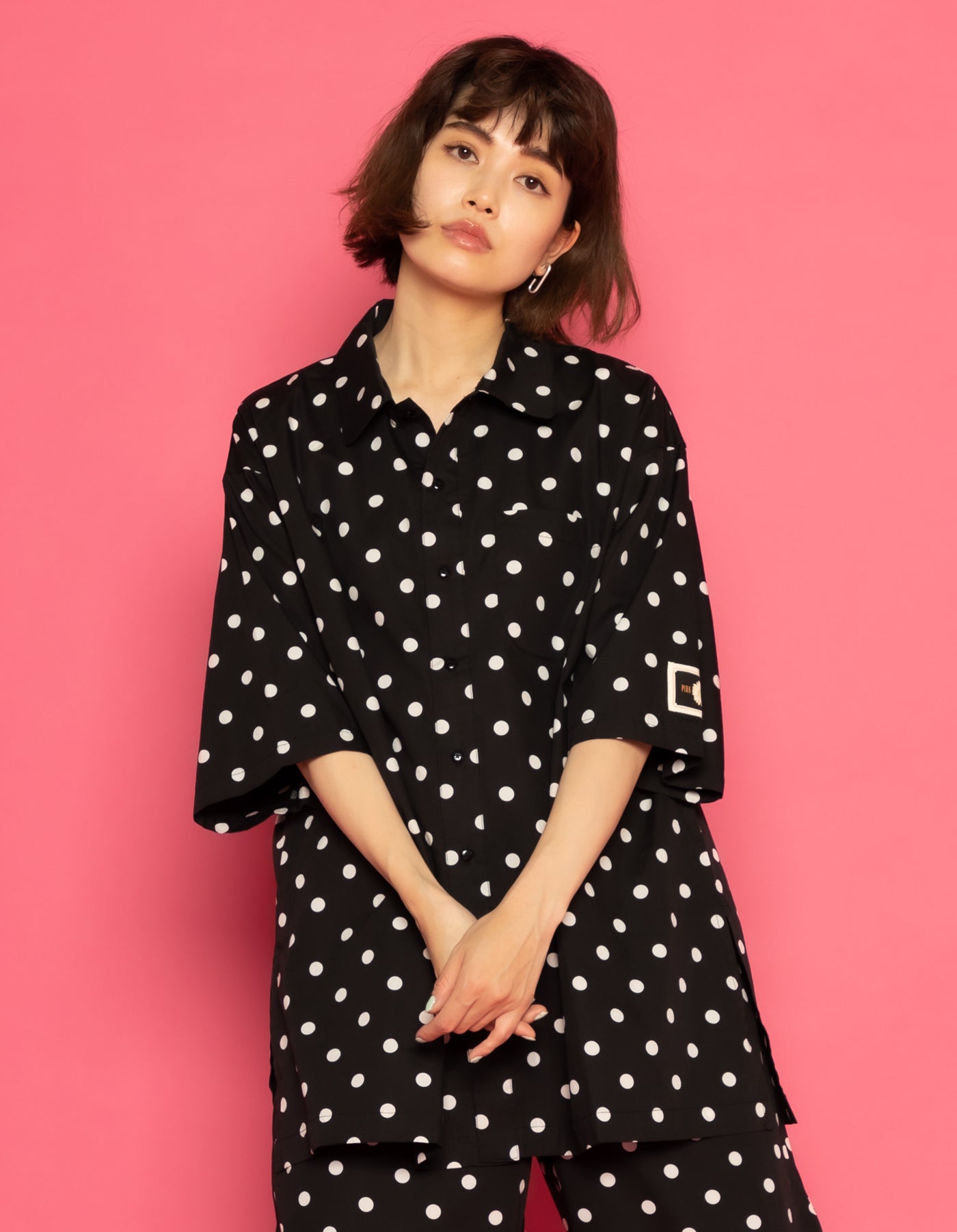 little sunny bite と pink house Coin dot shirts / BLACK