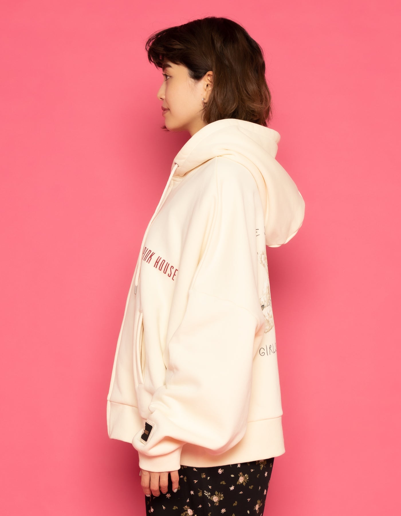 little sunny bite と pink house Bear message zip hoodie / WHITE