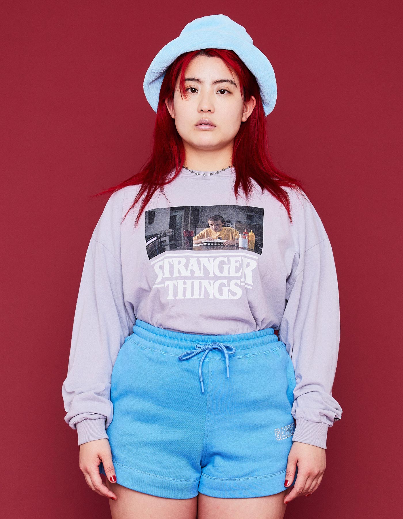 STRANGER THINGS × little sunny bite Eleven Long tee / BLUE