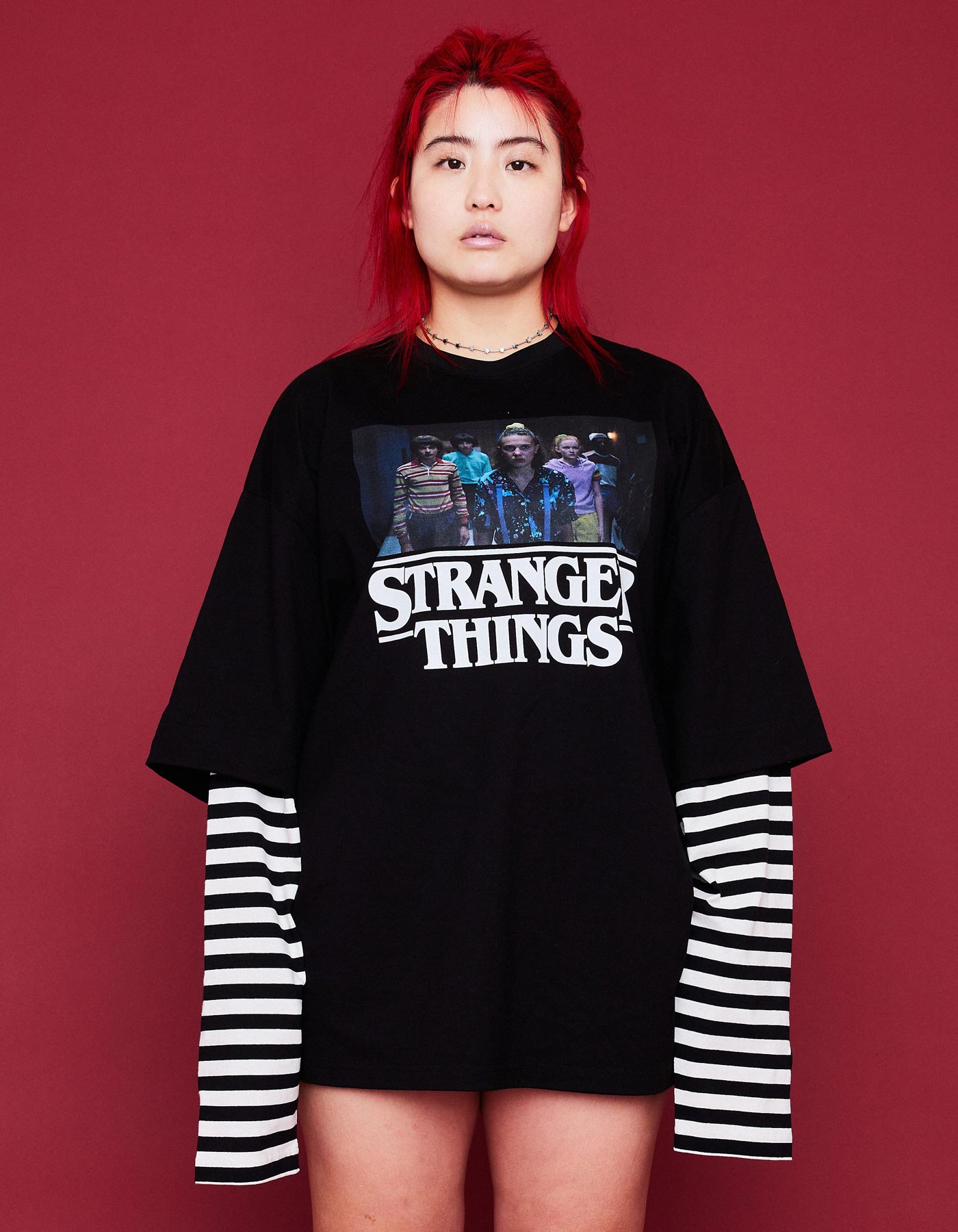 ストレンジャーシングス STRANGER THINGS ロングTシャツ - トップス