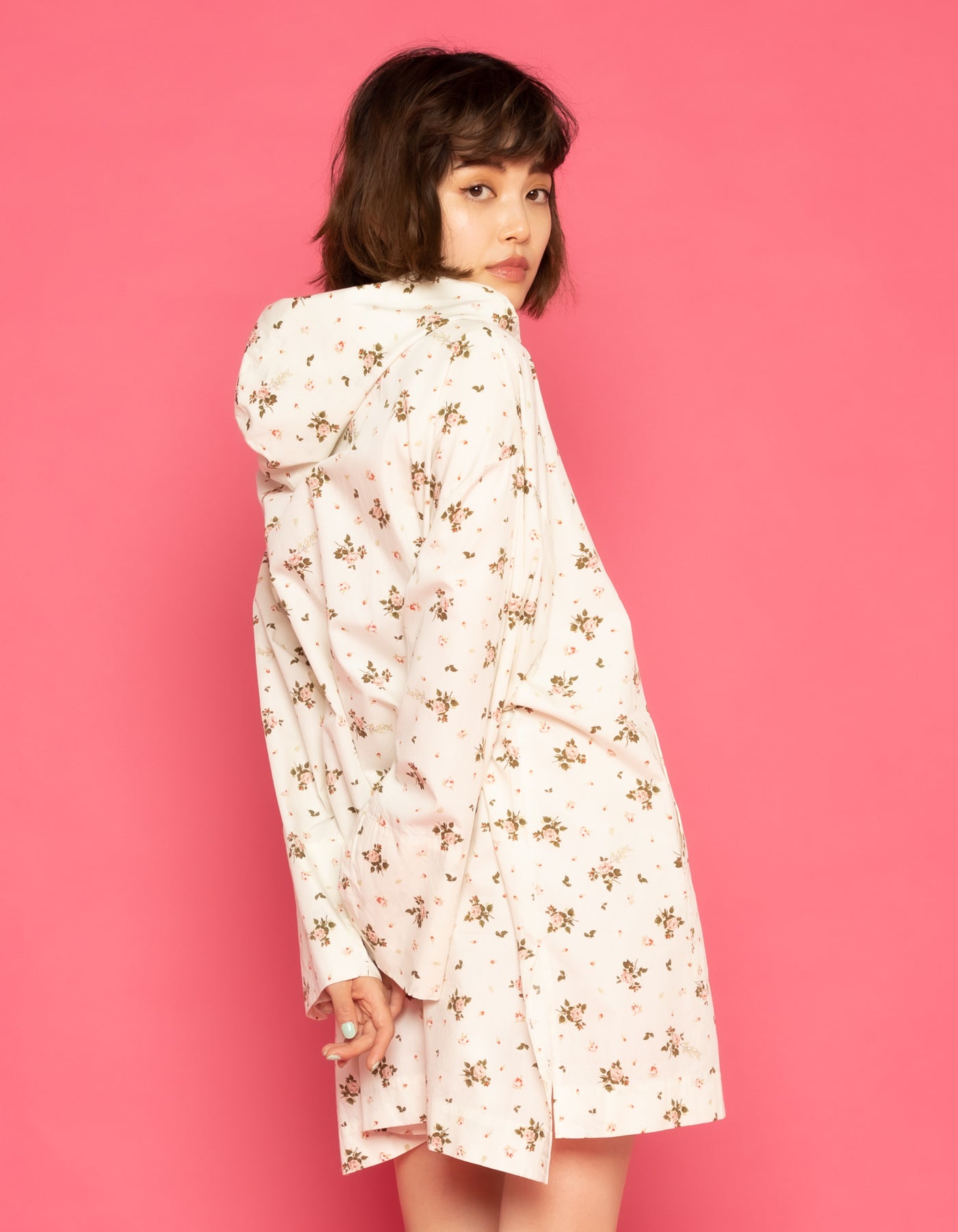 little sunny bite と pink house LSB floral hoodie / IVORY