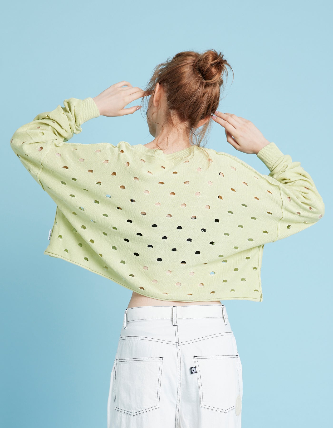 Perforated short knit top / GREEN