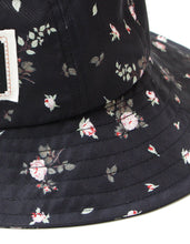画像をギャラリービューアに読み込む, little sunny bite と pink house LSB floral hat / BLACK
